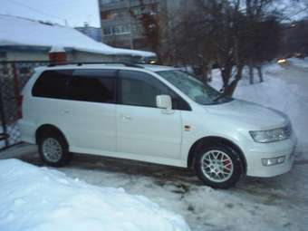 1998 Mitsubishi Chariot Grandis