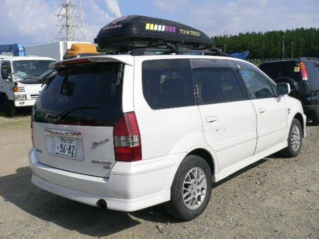 1998 Mitsubishi Chariot Grandis