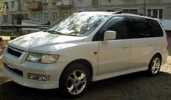 1998 Mitsubishi Chariot Grandis