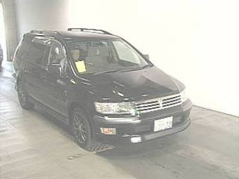1998 Mitsubishi Chariot Grandis Photos