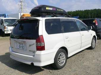 1998 Mitsubishi Chariot Grandis Photos