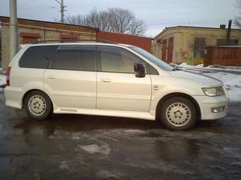 1998 Mitsubishi Chariot Grandis