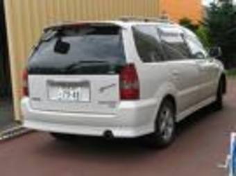 1998 Mitsubishi Chariot Grandis Images