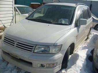 1998 Mitsubishi Chariot Grandis Photos