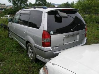 1998 Mitsubishi Chariot Grandis Pictures