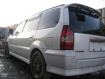 1998 Mitsubishi Chariot Grandis Pictures