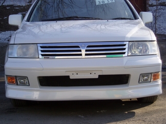 1999 Chariot Grandis