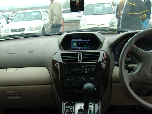 1999 Mitsubishi Chariot Grandis