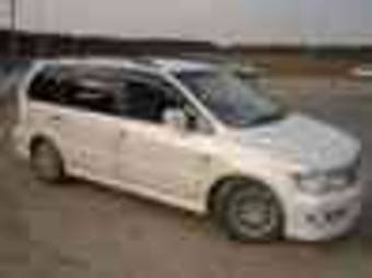 1999 Mitsubishi Chariot Grandis