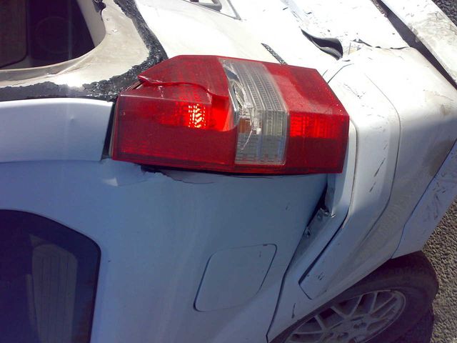 1999 Mitsubishi Chariot Grandis