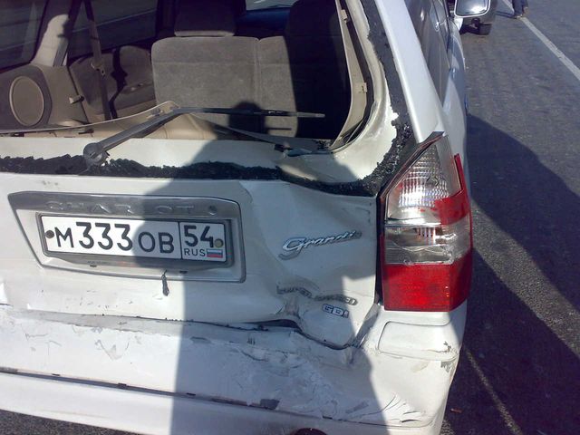 1999 Mitsubishi Chariot Grandis