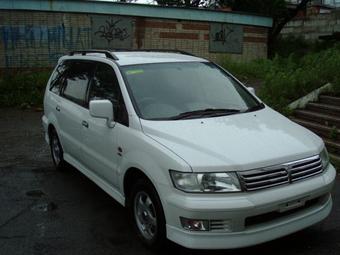 1999 Mitsubishi Chariot Grandis