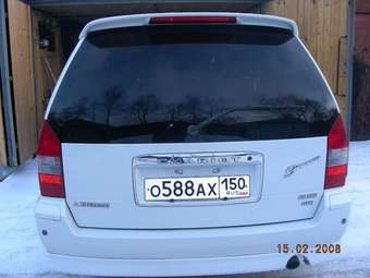 1999 Mitsubishi Chariot Grandis Photos