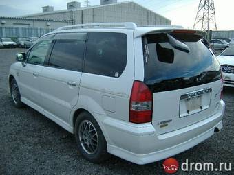 1999 Mitsubishi Chariot Grandis Pictures