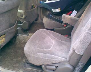 1999 Mitsubishi Chariot Grandis Photos