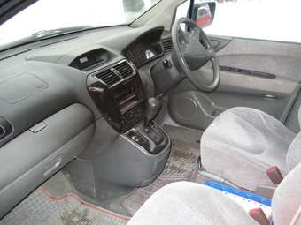 2000 Chariot Grandis