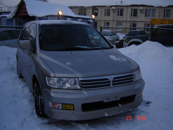 2000 Chariot Grandis