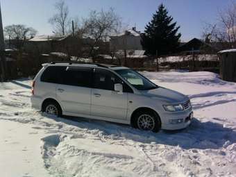 Mitsubishi Chariot Grandis