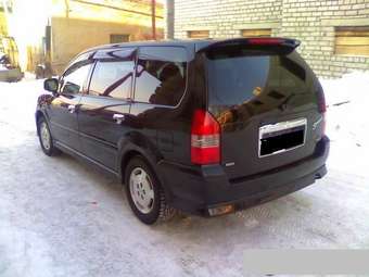 2000 Mitsubishi Chariot Grandis Pictures