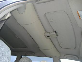 2000 Mitsubishi Chariot Grandis Photos