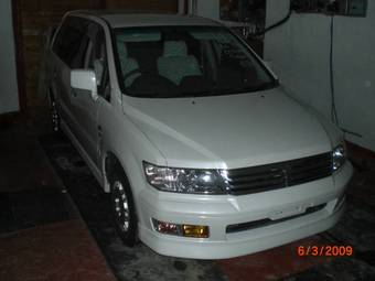 2000 Mitsubishi Chariot Grandis For Sale