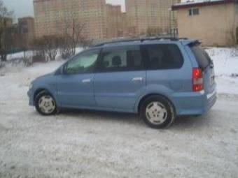 2000 Mitsubishi Chariot Grandis Pictures