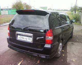 2000 Mitsubishi Chariot Grandis For Sale