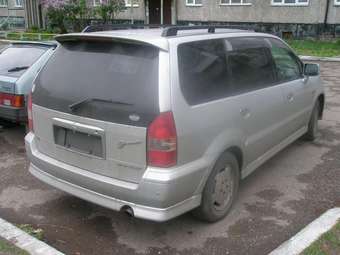 2001 Chariot Grandis