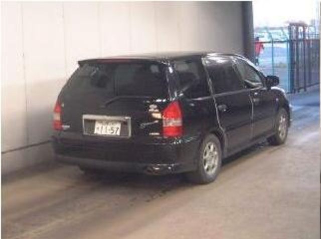 2001 Mitsubishi Chariot Grandis
