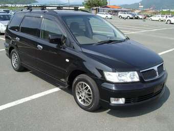 2001 Mitsubishi Chariot Grandis For Sale