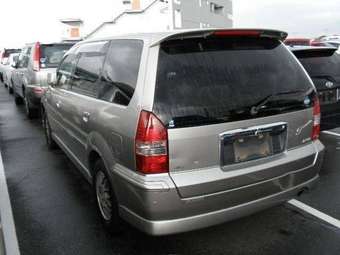 2002 Mitsubishi Chariot Grandis Photos