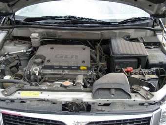 2002 Mitsubishi Chariot Grandis Pictures