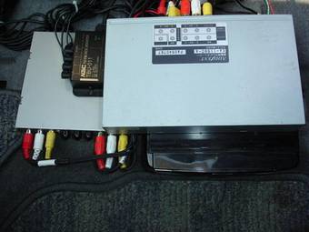 2002 Mitsubishi Chariot Grandis Pictures