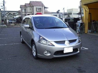 Mitsubishi Chariot Grandis