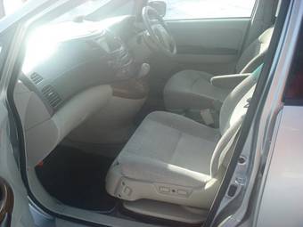 2003 Mitsubishi Chariot Grandis For Sale