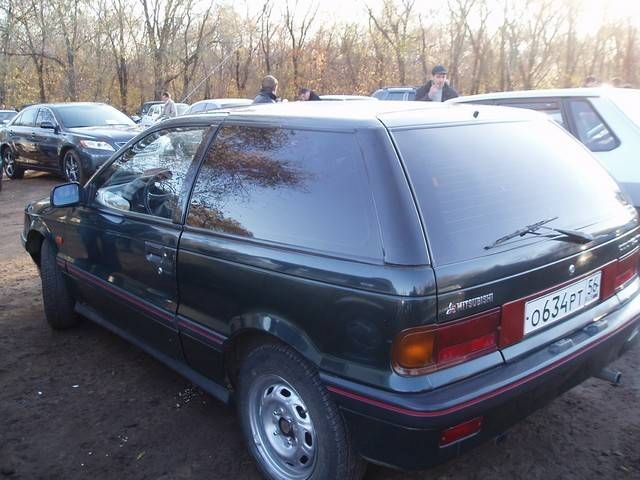 1991 Mitsubishi Colt