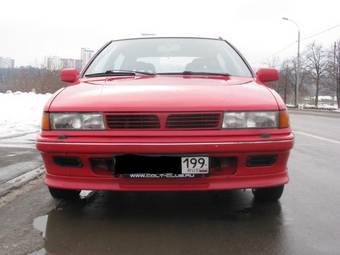 1991 Mitsubishi Colt Photos