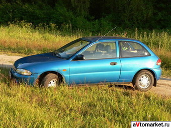 1993 Mitsubishi Colt Pictures