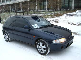 1995 Mitsubishi Colt Images