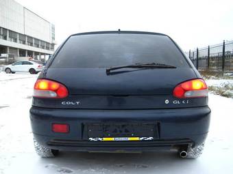 1995 Mitsubishi Colt Pics