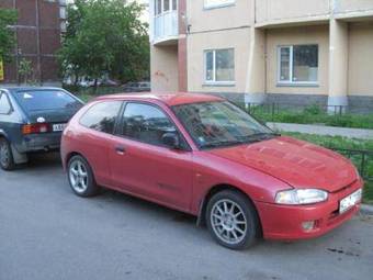 1996 Mitsubishi Colt Pictures