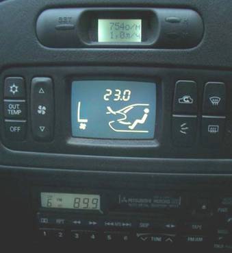 1998 Mitsubishi Colt