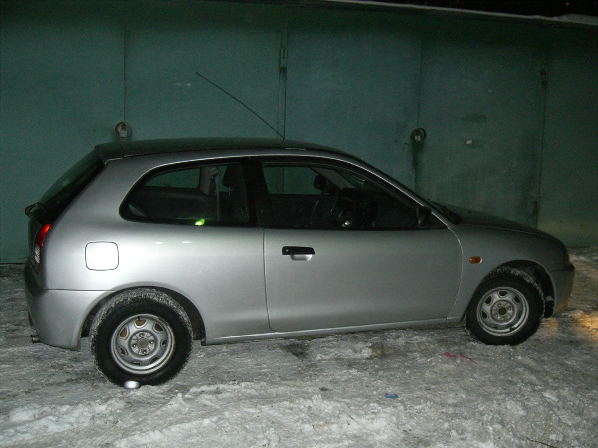 1998 Mitsubishi Colt