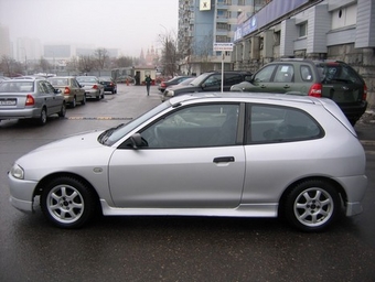 1998 Mitsubishi Colt