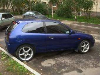 1998 Mitsubishi Colt Pictures