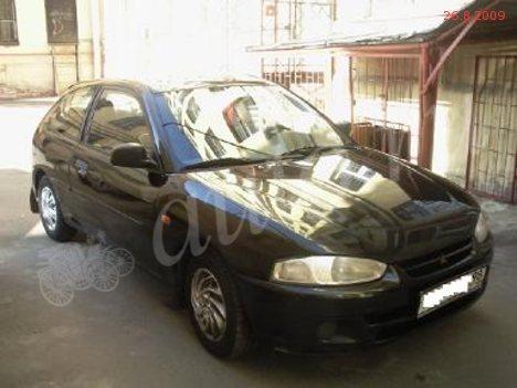 1998 Mitsubishi Colt