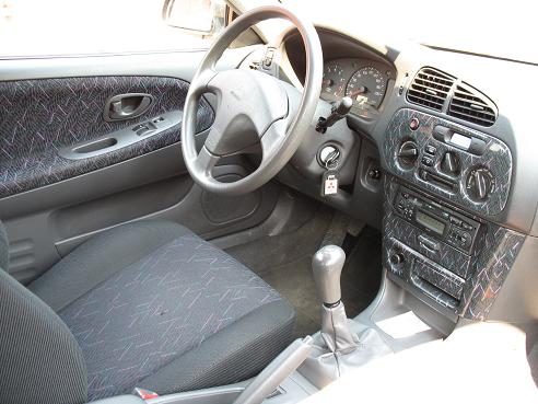 1999 Mitsubishi Colt