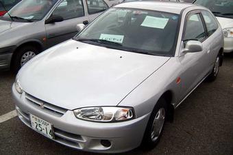 1999 Mitsubishi Colt