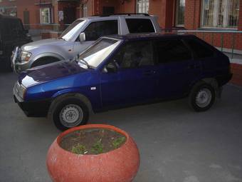 2000 Mitsubishi Colt Pics