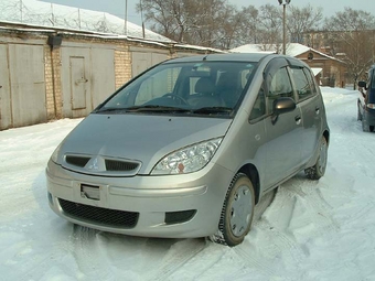 2002 Mitsubishi Colt